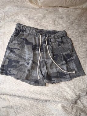 Marshalls Gray Camouflage Athletic Shorts